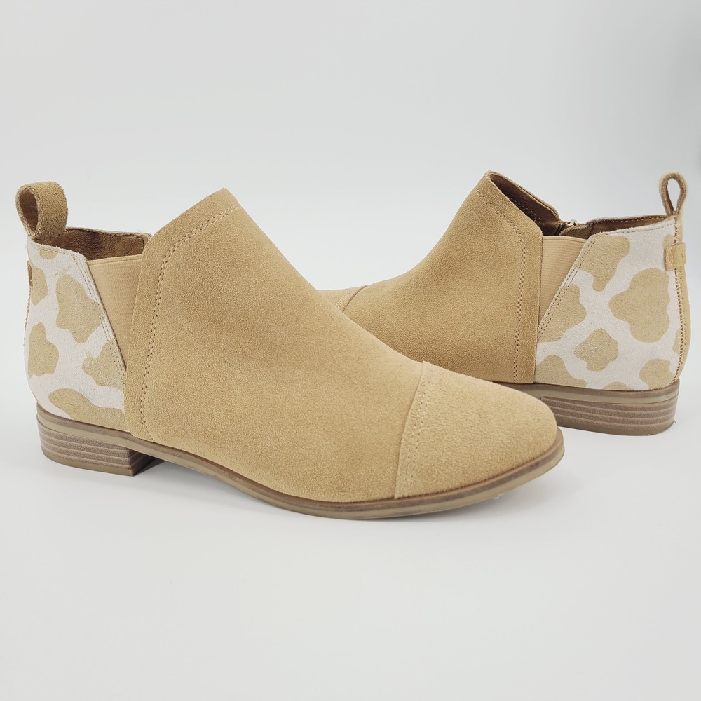 TOMS Tan Suede Giraffe Animal Print Kallie Ankle Booties Boots Boho Women's 9